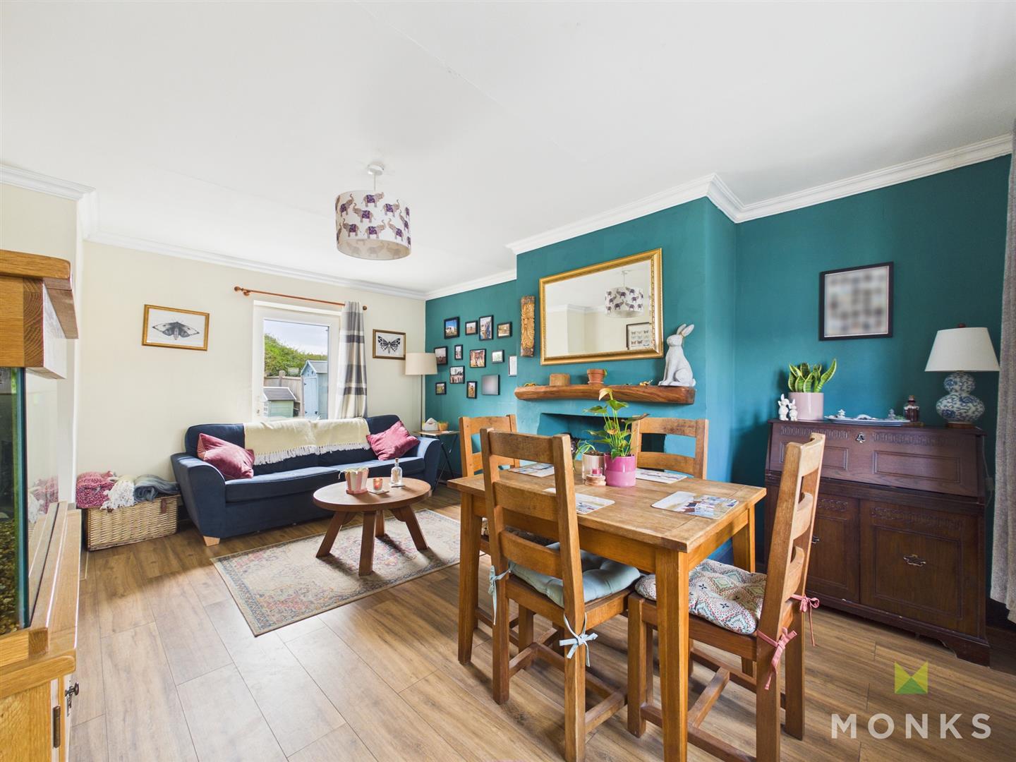 33 Moors Bank, Oswestry, SY10 7BG For Sale